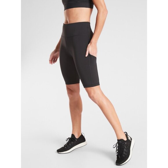 Athleta Ultimate Stash 9” Inseam Women's Size XXS Black Stretch Bike Shorts NWT - Picture 1 of 14